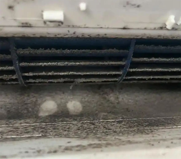 高碑店空调吹的风有股烧焦味是怎么回事